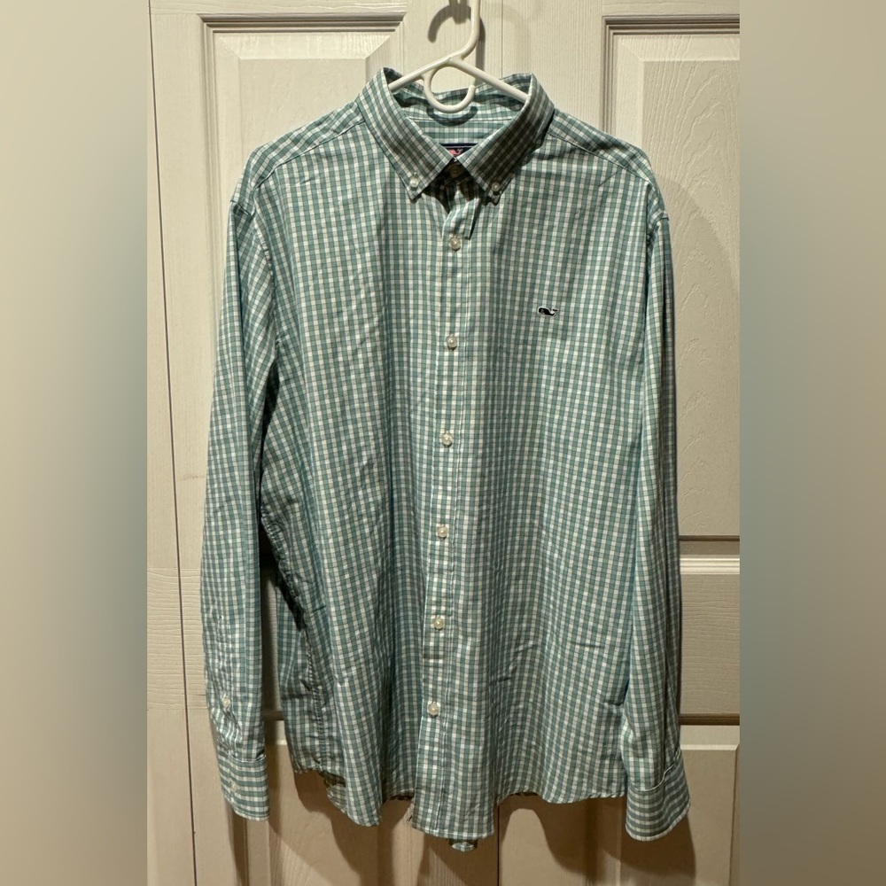 Vineyard Vibes On-the-Go Button Down (performance fabric)